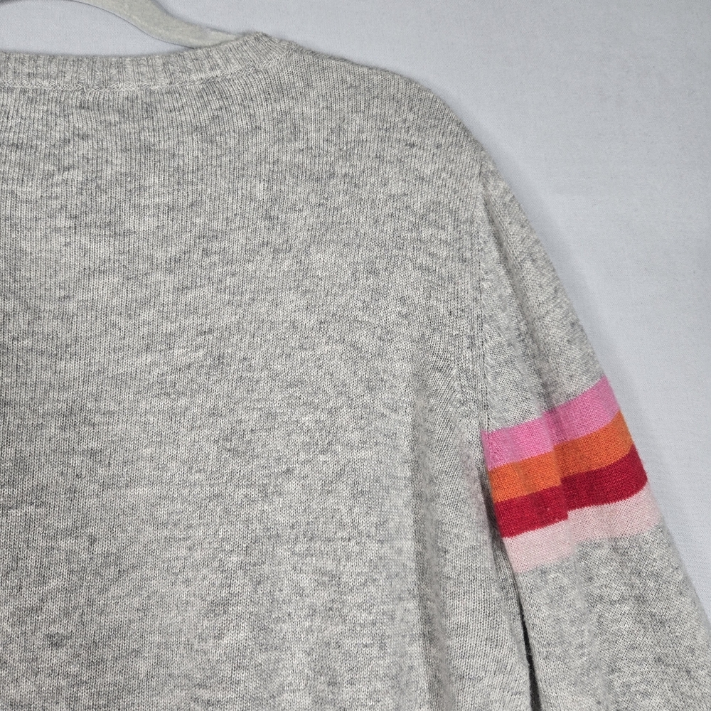 Luella Cashmere Blend Gray Crewneck Sweater Medium / Large Stripe Red Pink Trim - Picture 14 of 16